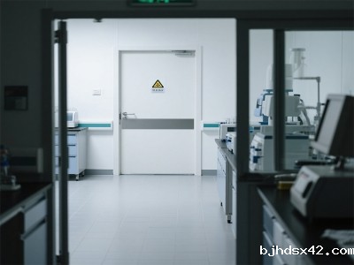 医用门：构筑医疗感控防线的卫生屏障